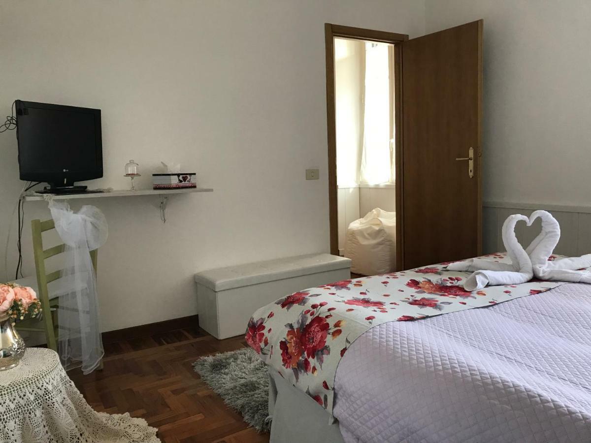 Ferienwohnung Agli Acquedotti Romani Exterior foto